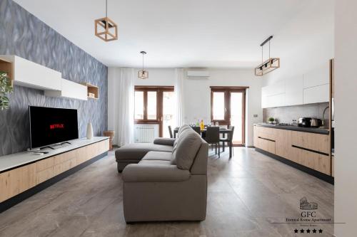 GFC Eternal Rome Apartment - 5min to Tiburtina Station MetroB, 2 Bathrooms, Terrace, A-C, Рим (фото 3)