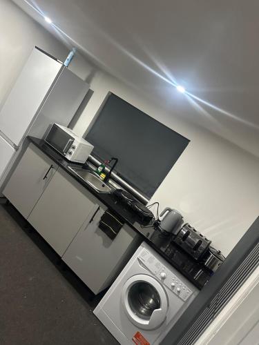 Modern Studio Flat In A Guest House In Basildon in 聖馬丁