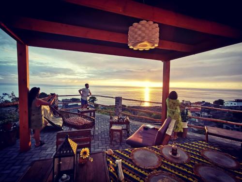 Kaza Ladera in จาเนลา