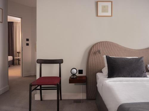Two Adjacent Rooms image 4