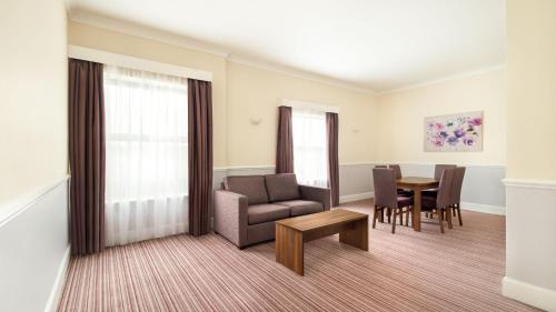 Holiday Inn Rotherham-Sheffield M1Jct.33 an IHG Hotel - image 11