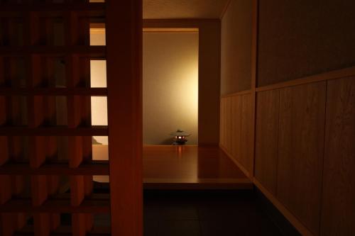 Awanoyu Located in Kamikochi, Awanoyu is a perfect starting point from which to explore Matsumoto. Both business travelers and tourists can enjoy the hotels facilities and services. Luggage storage, meeting 