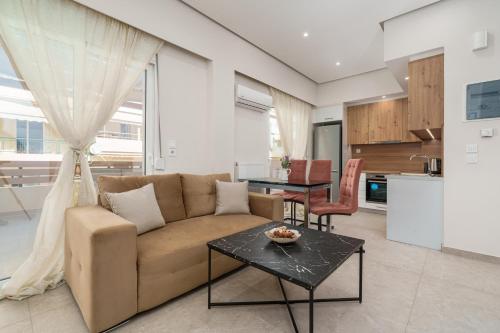 Modern Apartment Nearby Acropolis & Metro, Atény
