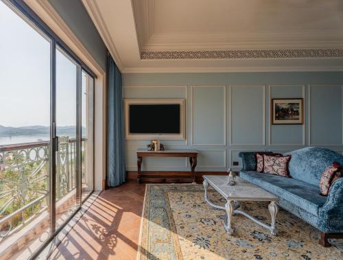 บริการและสิ่งอำนวยความสะดวก, Raffles Udaipur in เทบารี