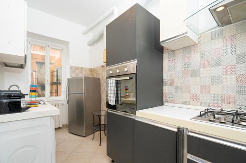 San Pietro Apartment 66, Rom (Foto 10)