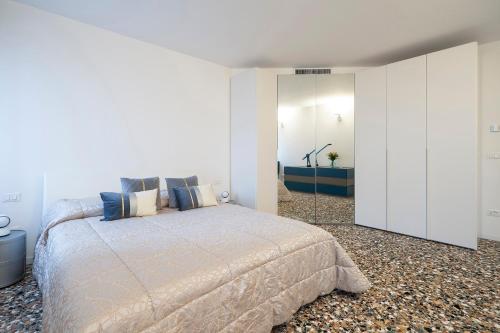 Stupendo Luxury Apartment Canal & Garden View, Benátky (fotografie 5)