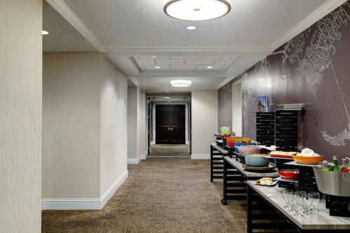 Courtyard by Marriott Charleston Historic District - image 11