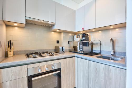STAY BY LATINEM Luxury 1BR Holiday Home W 3516 Near Burj Khalifa, Dubaj (fotografie 9)