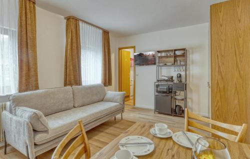 Lovely Apartment In Bischofsheim Lovely Apartment In Bischofsheim