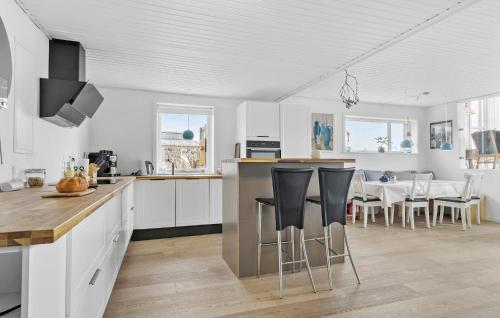 Kitchen, Beautiful Home In Haderslev With Sauna in Hejsager