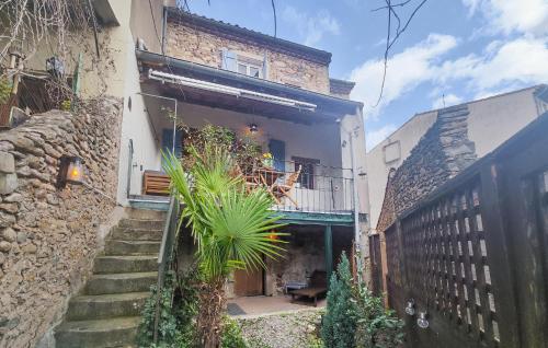 2 Bedroom Beautiful Home In Hérépian gîte à louer Hérépian