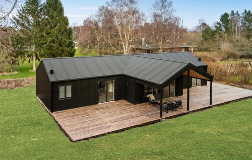 Amazing Home In Stege With Wifi