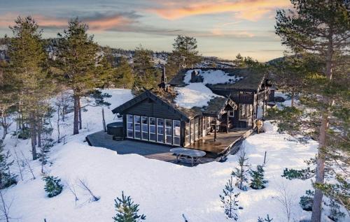 Viesnīcas āriene, Awesome Home In Drangedal With Sauna in Gautefall