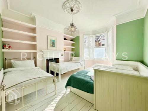 Bohemian Notting Hill Flat, Garden & Amenities, Londra (foto 3)