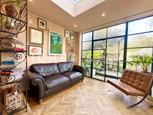 Bohemian Notting Hill Flat, Garden & Amenities, Londra (foto 5)