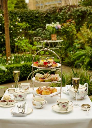 Number Sixteen, Firmdale Hotels