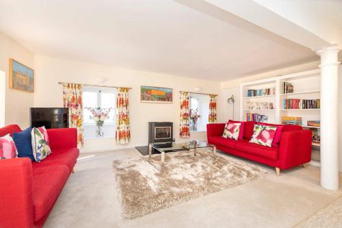 JOIVY Secluded Brewery Apartment, Edinburgh