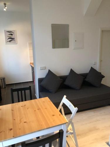 Studio Apartment with Balcony image 10