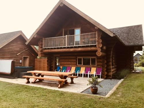 Fir Lodge cottage Marham Castle