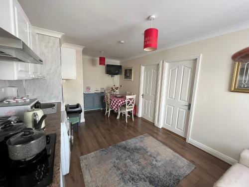 The Coach House in แบลลินาสโลว์