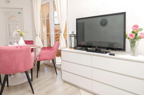 One-Bedroom Apartment - First Floor image 8