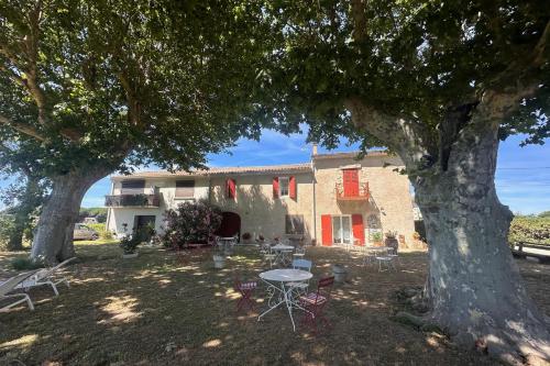 Gîte du Mas - Charmant Gîte provençal avec jardin commun Gîte du Mas - Charmant Gîte provençal avec jardin commun
