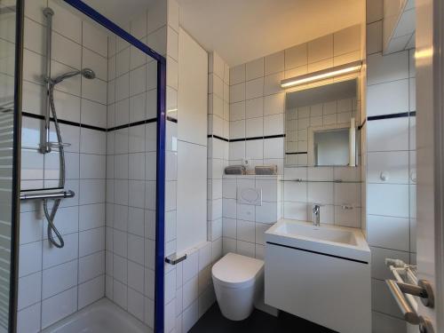 Apartment with Sea View image 8