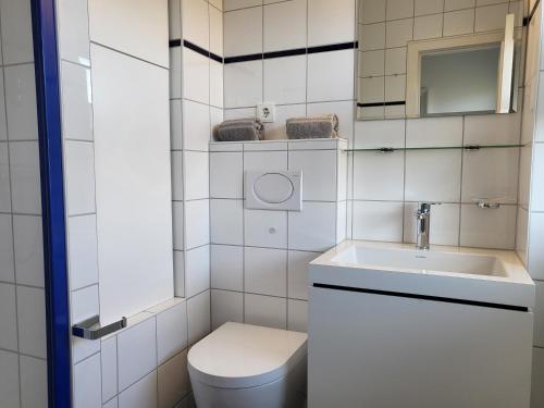 Apartment with Sea View image 7