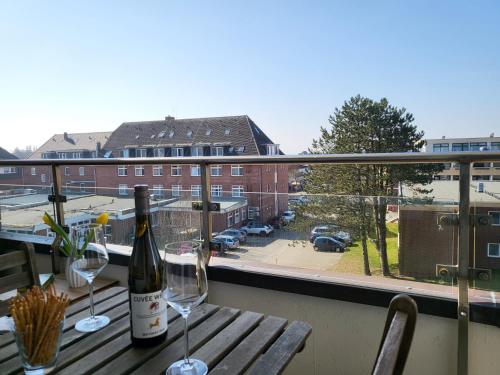 Apartment with Sea View image 5