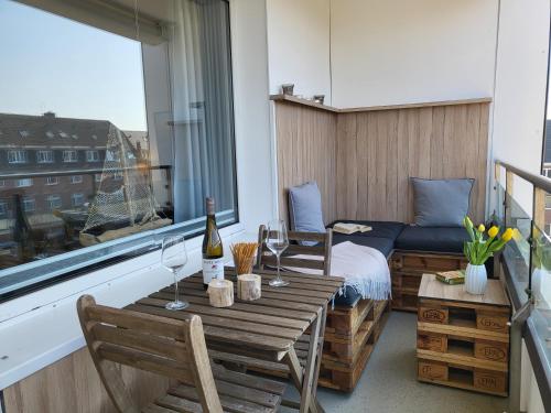 Apartment with Sea View image 4