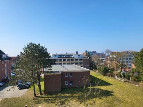 Apartment with Sea View image 3