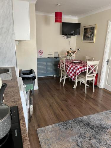 The Coach House in แบลลินาสโลว์