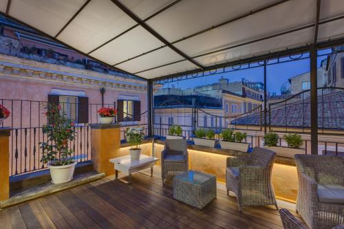 Shali Luxury Suite Spagna - image 4