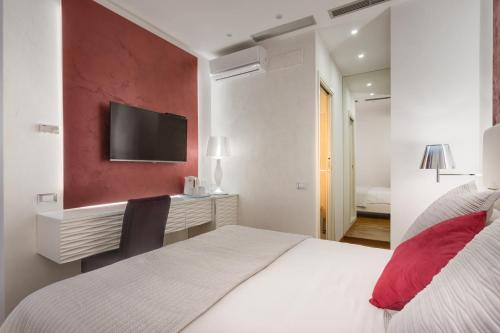 Shali Luxury Suite Spagna - image 9