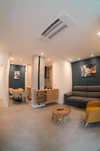 Matt-Claire apartamentos in 索里亞