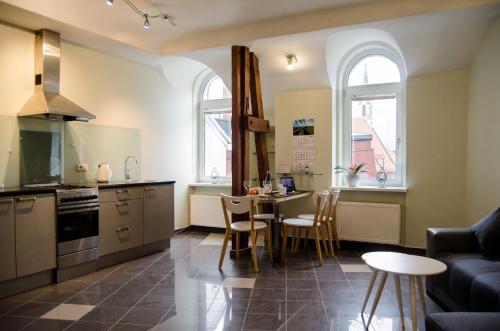 City Inn Riga Apartment, Old Town Panorama view with parking, Riga