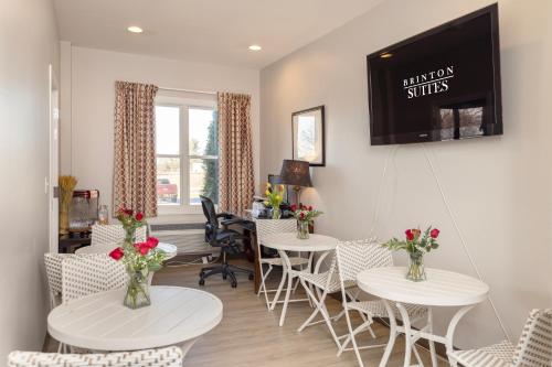 Brinton Suites 5