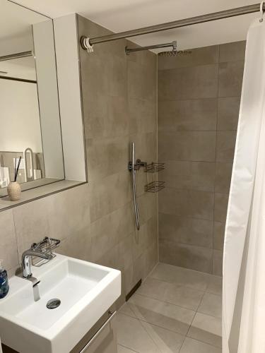 226 Fair Center Galluswarte Main train station