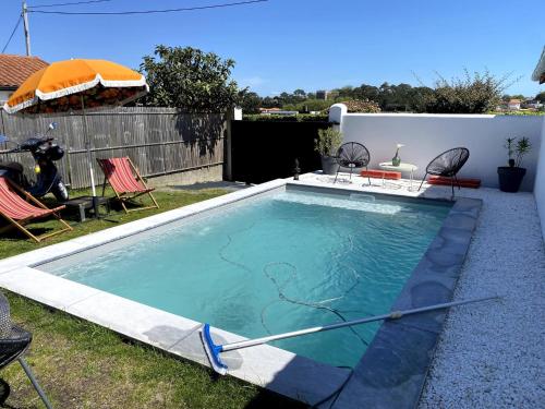 Holiday Home room in Maison Piscine Jardin Parking