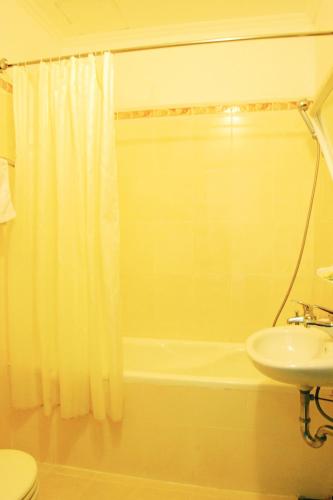 Superior Twin Room room in Than Thien – Friendly Hotel