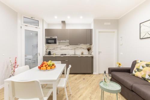 Hostly-Suite Apartment Laterano-Walk to Colosseum, Rome (photo 8)