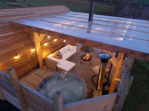 Джакузі, Cove Farm by Wigwam Holidays in Кокбернспат