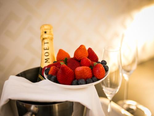 Minerva Relais - image 13