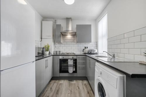 Cameron House - Air Host & Stay - Contractor Friendly, Liverpool (fotografie 8)