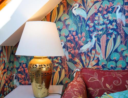 NEW The Old Smokehouse Central, Bohemian Room