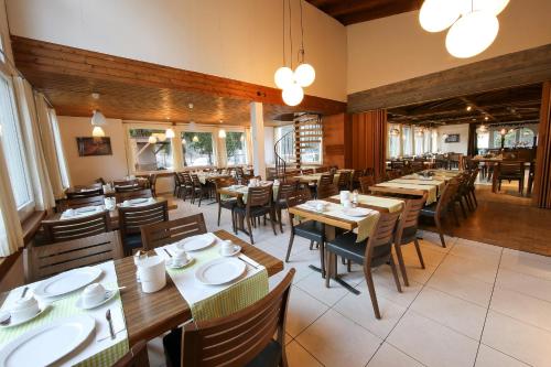 مطعم, فندق Grüsch (Hotel Grusch) in جروش