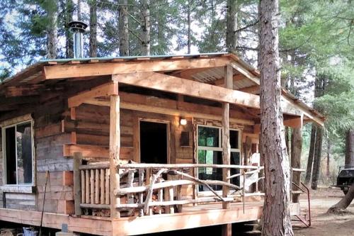 Serene Cabin Getaway with a Charcoal BBQ near Tahoe National Forest, California Serene Cabin Getaway with a Charcoal BBQ near Tahoe National Forest, California