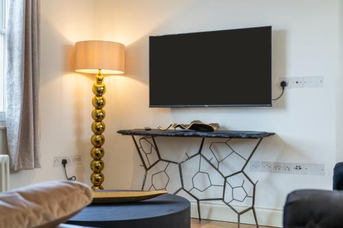 The Mayfair Residence Room Type - Superior One-Bedroom Apartment
