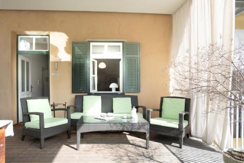 Erkély/terasz, apartment beletage in Szent Lorenzo di Sebato