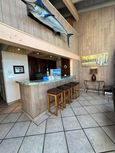 LLC1236 - Lakeside Landing condo, South Lake Tahoe (photo 4)